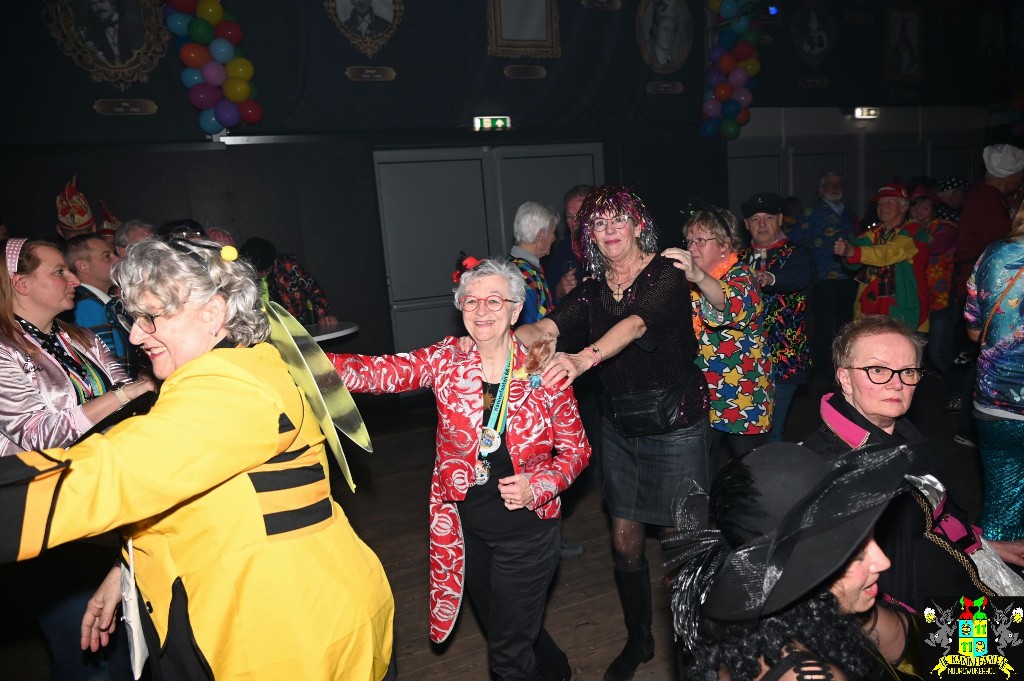 ../Images/Seniorencarnaval 2026 365.jpg